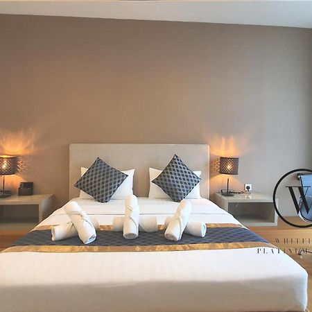 The Platinum Klcc Suites By Whitfield Kuala Lumpur Exterior foto
